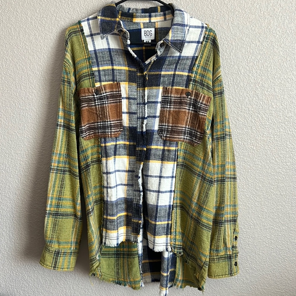Flannel - Picture 1 of 3